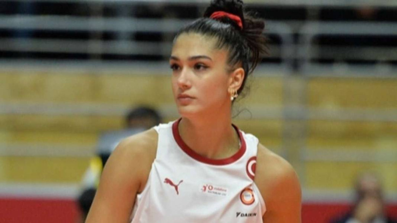 Yasemin Güveli Galatasaray'da yeniden doğdu gözünü bakın nereye dikti - Fotoğraf: 2